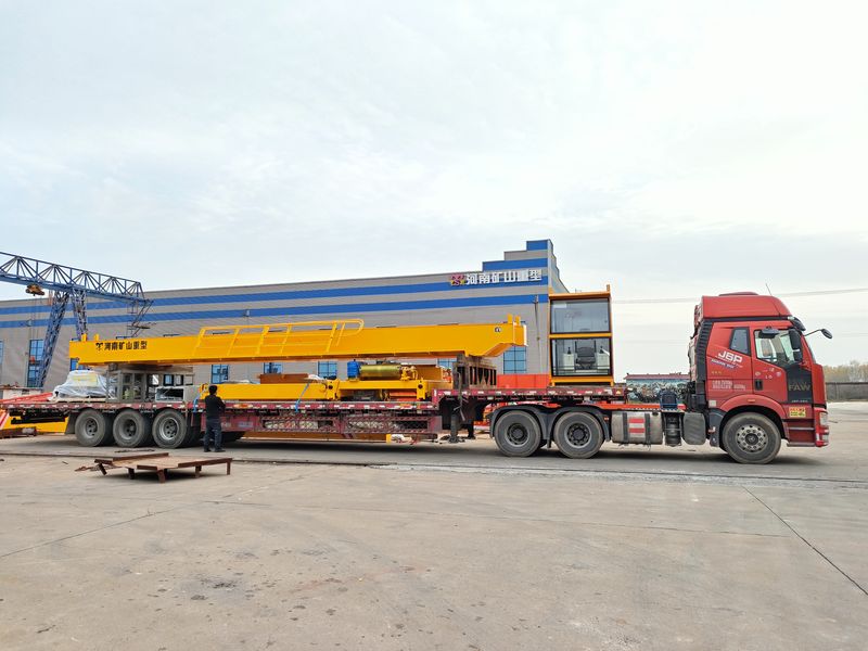 電動(dòng)葫蘆橋式起重機(jī),發(fā)往河南洛陽(yáng)